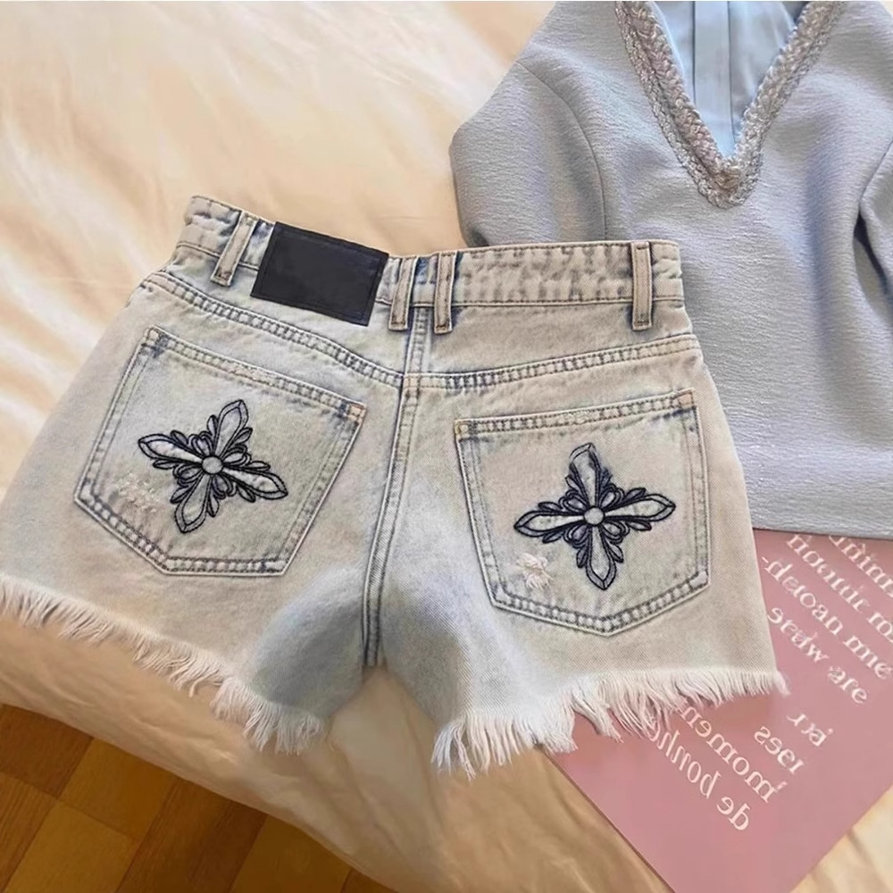 2026 Summer Vintage Washed Emb - Shorts Denim Frayed review and price